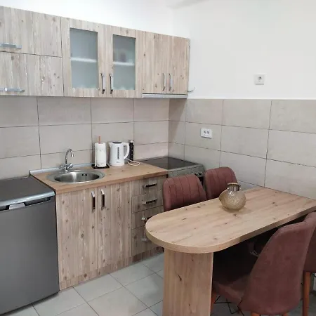 Garden Hill Jagodina